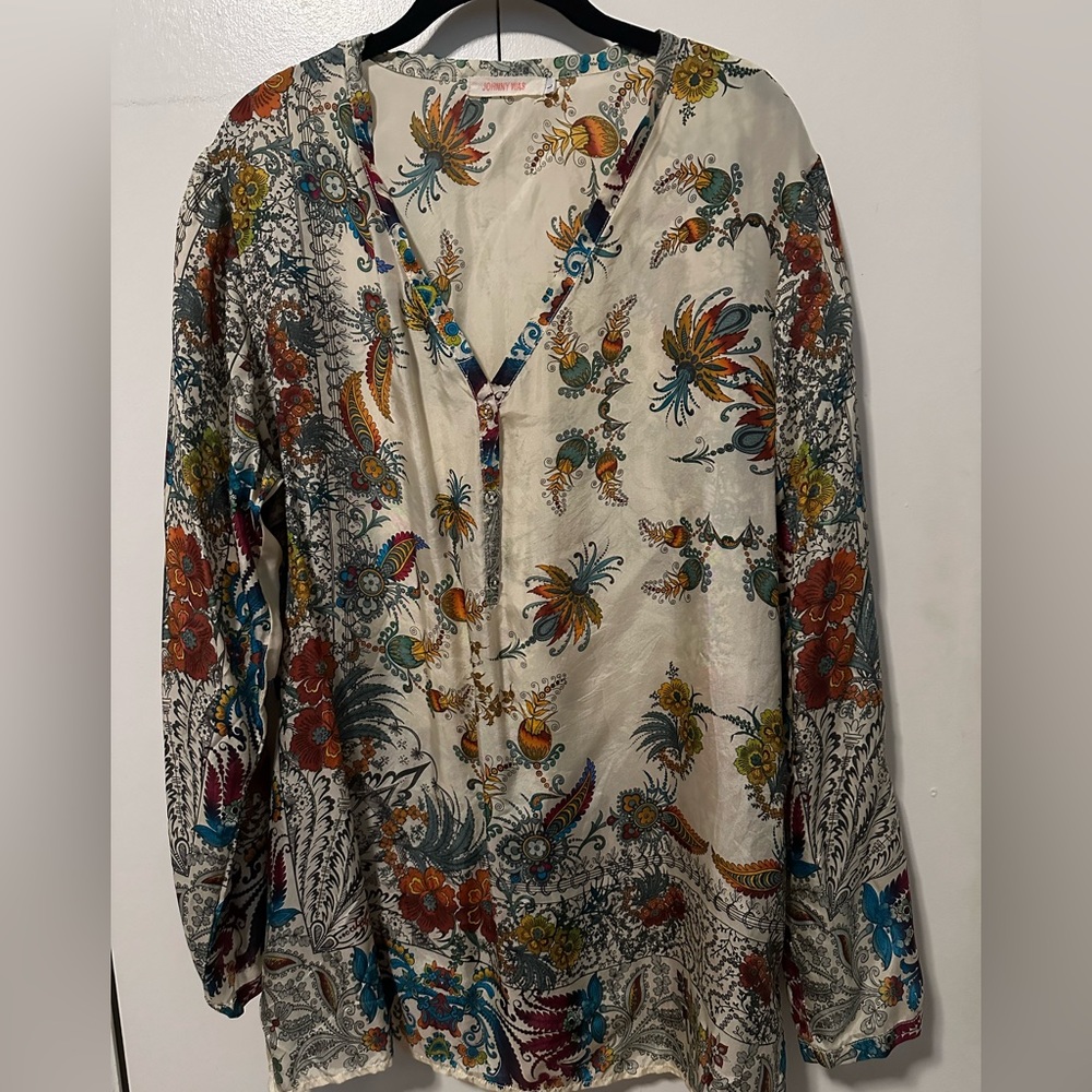 Johnny was silk tunic, size L